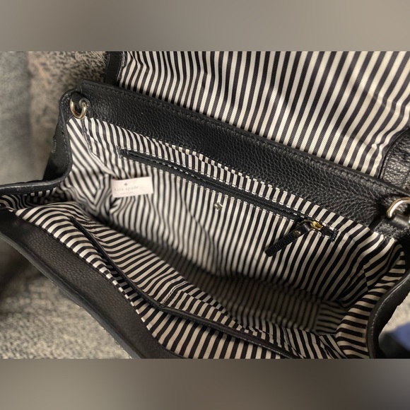 EUC Kate ♠️ SOLD IN MB! - Picture 7 of 7